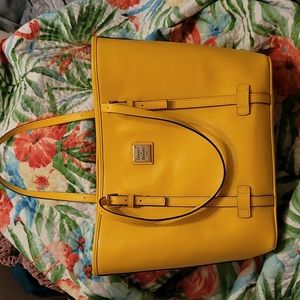 Dooney & Bourke East/West shopper